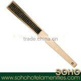 Hotel Wooden Shoe-shiner thumbnail-1