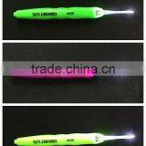 New Crochet Lite Crochet Hooks Full Set Sizes C Through K With LED Light thumbnail-5