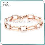 2SHE Square Shaped White Zircon Bracelet thumbnail-1