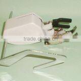 SINGER 221 FEATHERWEIGHT LOW SHANK SCREW-ON DUEL FEED WALKING FOOT PART#P60400 thumbnail-1