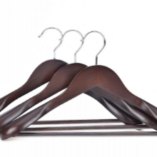 Luxury Natural Wood Coat Hangers For Garment thumbnail-3