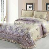 3 Pcs Gorgeous Comfortable Jaquard Flower Quilt Bed Set thumbnail-1