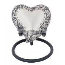 Heart Urn With Stand thumbnail-1