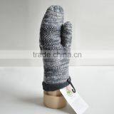 Cheapest Knitted Gloves Ladies Soft Winter Heated Gloves With Black Grey Warm Mittens thumbnail-1