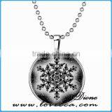 Holiday Necklace Holiday Jewelry Vintage Santa Christmas Jewelry Necklace thumbnail-2