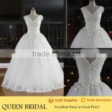 New Fashion V-neck Sleeveless Appliqued Hand-made Flower Beaded Ball Gown Wedding Dresses