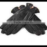 Lady Use in Winter Casmere Lined Leather Glove