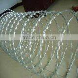 Barbed Wire Roller thumbnail-1