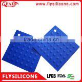 High Quality Kitchen Accessories Flexible Heat Resistant Non-slip Silicone Potholder thumbnail-5