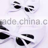 No.1 Yiwu Exporting Commission Agent Wanted Cute Butterfly Shaped Blue Holiday Eyewear Sunglasses for Party thumbnail-3