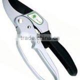 Ratchet Pruner Garden Shear thumbnail-1