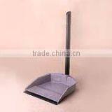 C777 Dustpan thumbnail-1