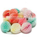 Paper Ball Party Garland thumbnail-1