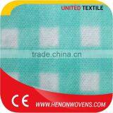 China Supplier Various Types Newest Viscose+Polyester Mesh Nonwoven Spunlace Fabric thumbnail-3