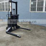Cheap Price 1.5 Ton Straddle Semi Electric Stacker thumbnail-2