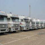 4X2 336HP Sinotruk Howo Tractor Truck thumbnail-1