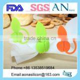 Wholesale Silicone Lovely Leaf Winder for Christmas thumbnail-1