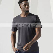 2023 New Wholesale Ice Silk Lightweight Gym Fitness Shirt Top Quick Dry Stripe Print Slim Fit Workout Sports T-Shirt For Men thumbnail-4