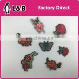 New Design Popular Embroidery Rhinestone Iron on Patch thumbnail-2