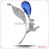 Fashion Cheap Rhinestone Brooch for wedding in bulk beautiful diamond brooch