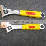 CHROME PLATED ADJUSTABLE WRENCH WITH RUBBER HANDLE thumbnail-1