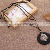 Zm35076a Vintage Girls Accessories Cheap Fashion Wooden Pendant Necklace thumbnail-3