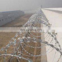 BTO-22 CBT-65 Galvanized Cross Type Concertina Razor Barbed Wire With Low Price thumbnail-2