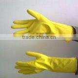 9mil Yellow Unlined Nitrile Household Glove thumbnail-1
