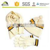 Knitted Women Winter Hat and Scarf Set thumbnail-2