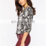 Latest Lady Fashion Pleated and Bubble Hem Snake Printed Blouse Design thumbnail-5