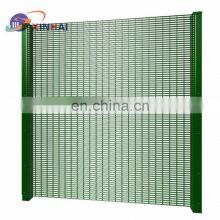 358 Fence thumbnail-1