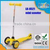 Wholesale Space Kids Mini Kick Scooter thumbnail-2