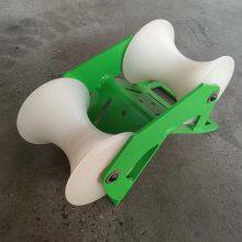 Two-Wheel Right-Angle Pulley thumbnail-5