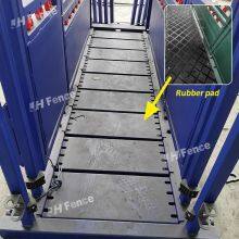 Wholesale High Quality Galvanized Heavy Duty Squeeze Chute Cattle Crush Weighing thumbnail-4
