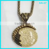 Jinhua Factory Direct Selling High Quality Round Style Rhinestone Light Yellow Pendant Necklace