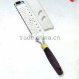 Kasunware Course Grater With Rubber Handle in Black
