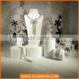 Attractive Shop Fiberglass Custom Jewellery Display thumbnail-1