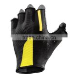 cycle wear gloves