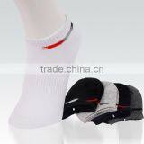 High Sweat Absorbent Man's Walking Socks thumbnail-1