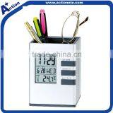 Penholder Clock Small Order Accept