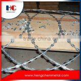 Manufacturer Barbed Wire Mesh Price thumbnail-4