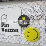 Cheap Smile Face Tinplate Button Badge for Promotion