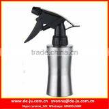 Arc Shaped Pressurized Water Sprayer thumbnail-1