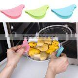 2017 New Product Bird Shaped Silicone Oven Rack Guard Grill Gloves thumbnail-1