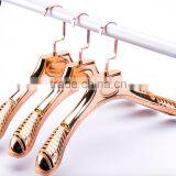 Wide Shoulder Non Silp Plastic Rose Gold Coat Hanger For Clothes thumbnail-1