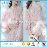 2017 Wholesale Summer Women Tie Neck Cold Shoulder Long Sleeve Print Blouse thumbnail-1