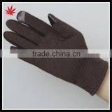 Lady's Fashion Touch-screen Warm Spandex Velvet Gloves With Leather Cuff thumbnail-4