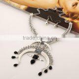 2016 Simulated Diamond Fashion Semicircle Necklace Exaggerated Metallic Jewelry Set thumbnail-5