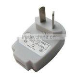 White USB Charger for IPhone 4 thumbnail-2