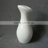 Elegant Wholesale Pure White Fish Shape Stoneware Bud Vase Small Decorative Flower Vase White Mini Bud Vase thumbnail-4
